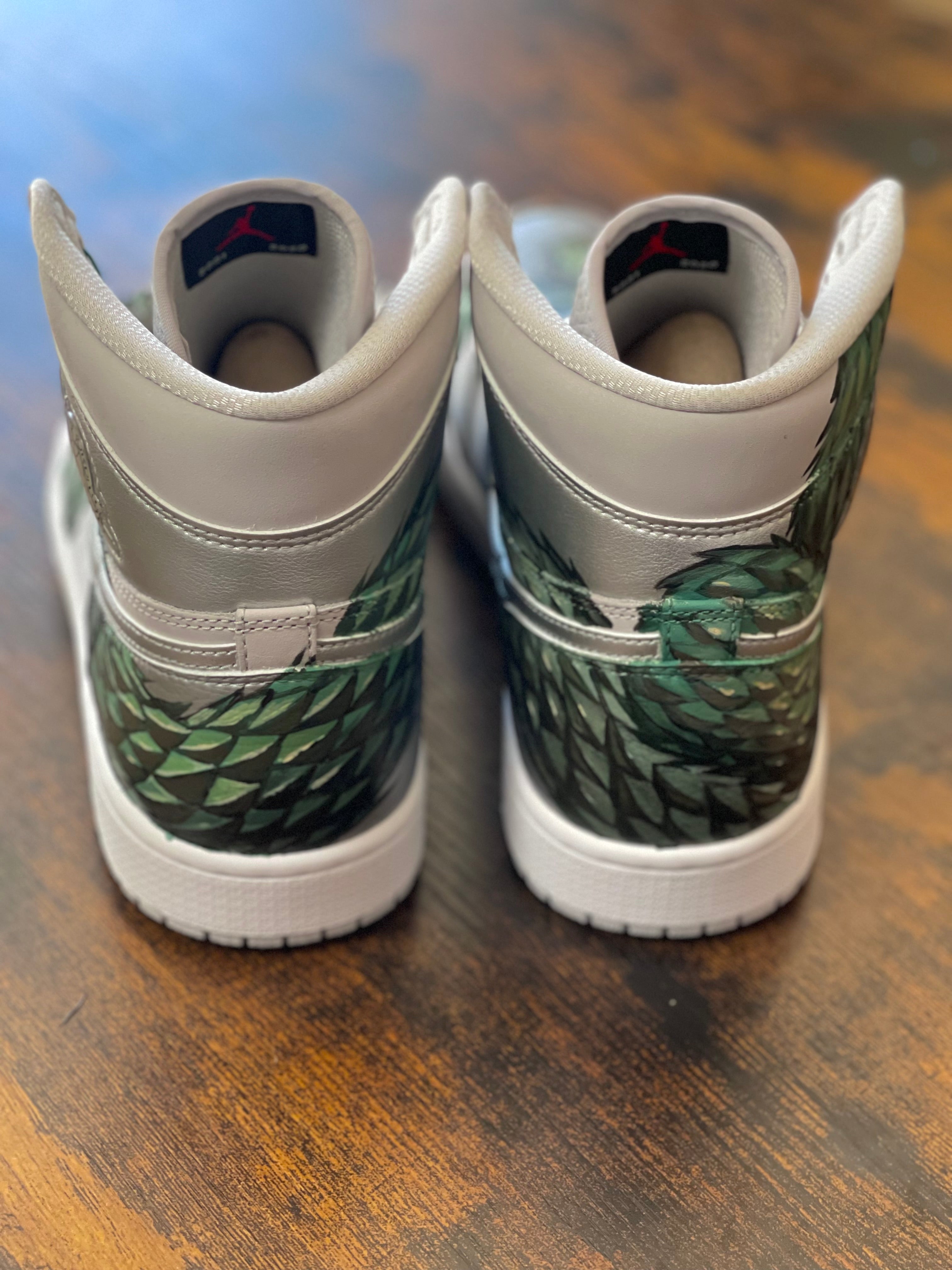 Bush Viper Nike Air Jordan Sneakers