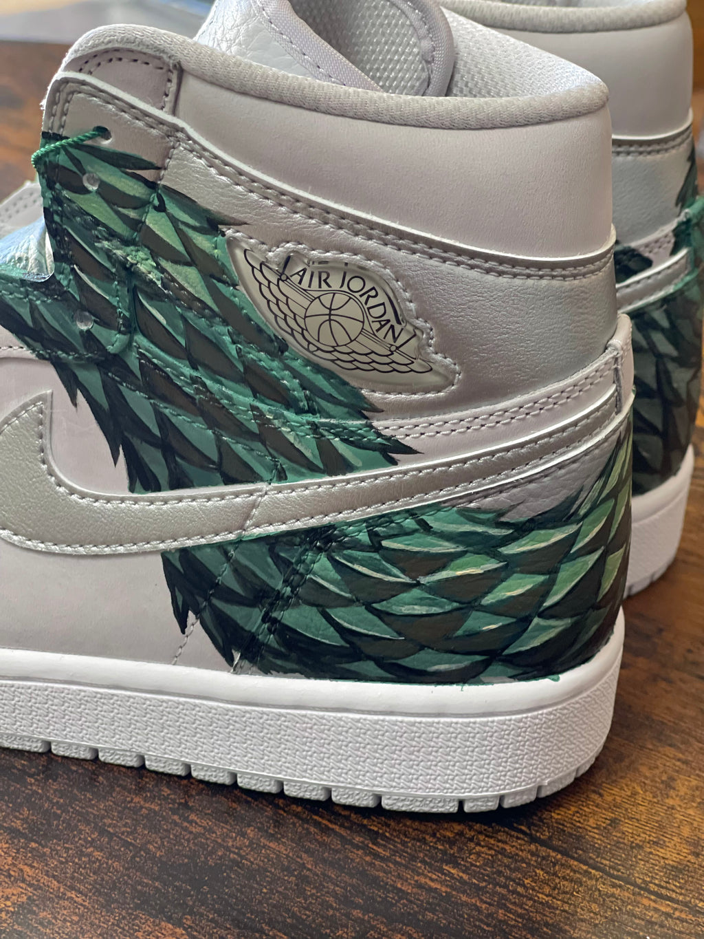 Bush Viper Nike Air Jordan Sneakers